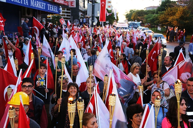 Başkan Kılıç, 19 Mayıs Ata'yı Anma Yürüyüşünde tek yürek oldu3